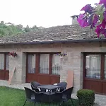 Johnny 4* Kamenice